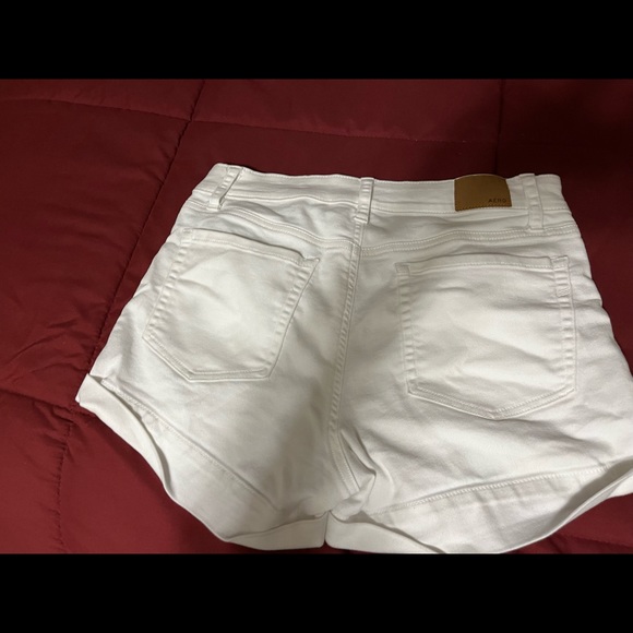 High rise shorts NWOT - Picture 2 of 4